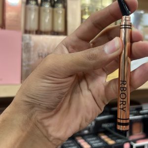RBORY Blendable Smooth Eyeliner Pen – Long Lasting Waterproof