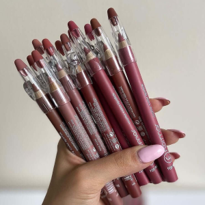 Pack of 6 Matte Lipstick Pencil  Random Color