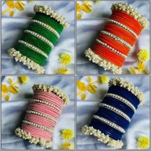 Bangle velvet set for girls | Trendy Gajra bangles set / wedding bangles / Glass bangles set / bangles for girls | beautifull set for girls, womens | velvet bangles