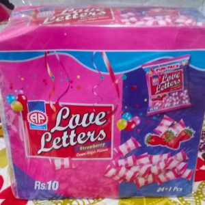 Love Letters Strawberry Cream Wafer Pillows Pack of 24